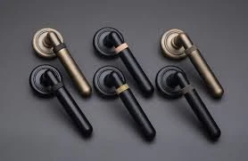 Handle